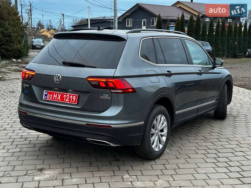 Внедорожник / Кроссовер Volkswagen Tiguan 2018 в Луцке