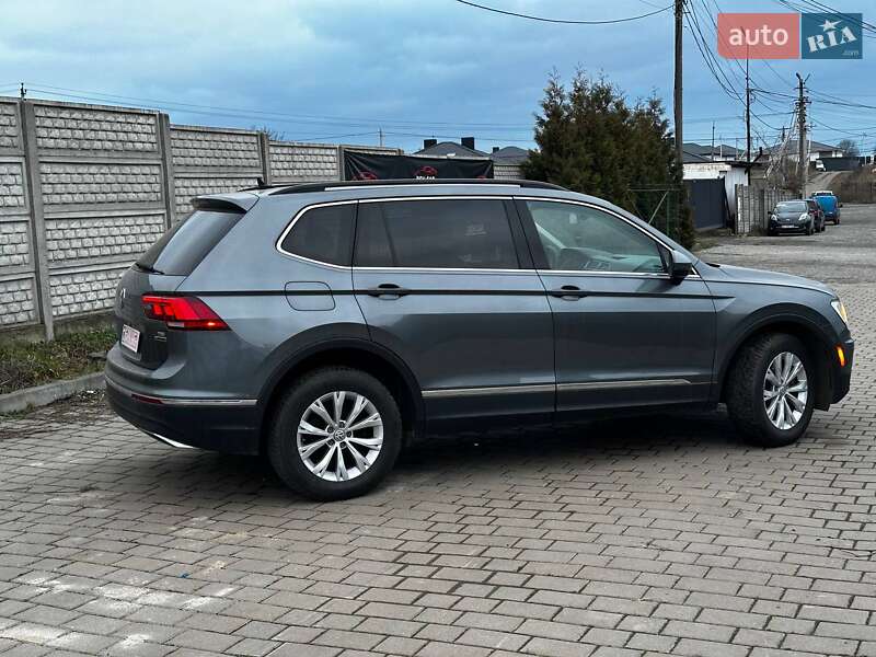Внедорожник / Кроссовер Volkswagen Tiguan 2018 в Луцке