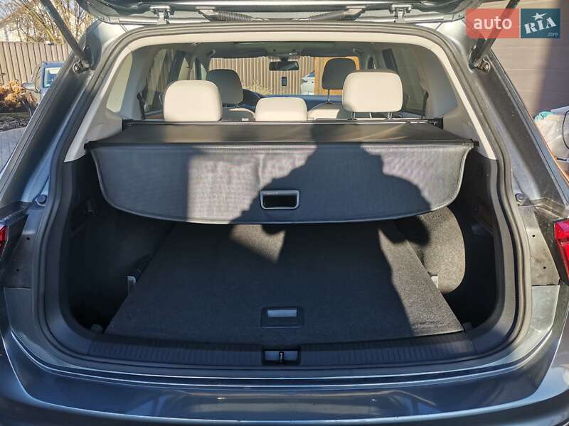 Внедорожник / Кроссовер Volkswagen Tiguan 2018 в Луцке