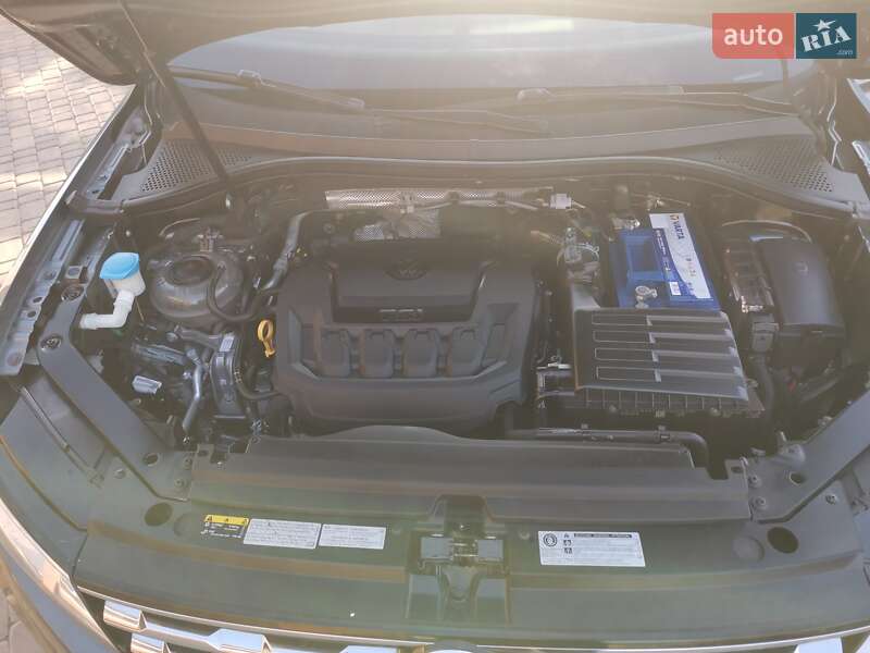 Внедорожник / Кроссовер Volkswagen Tiguan 2018 в Луцке