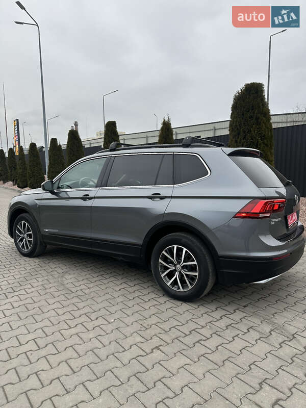 Внедорожник / Кроссовер Volkswagen Tiguan 2018 в Тернополе