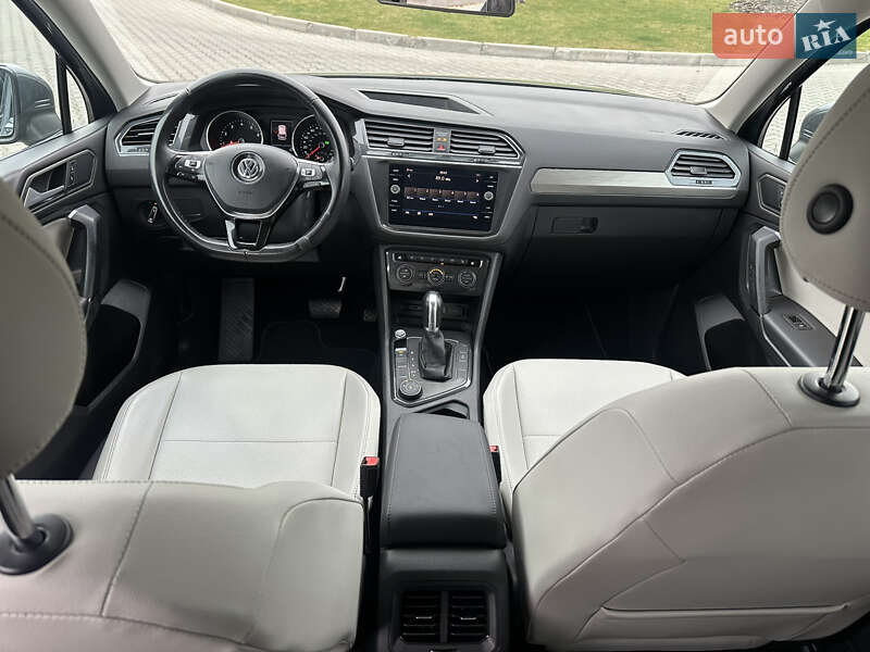 Внедорожник / Кроссовер Volkswagen Tiguan 2018 в Тернополе