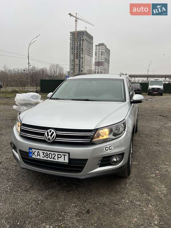 Volkswagen Tiguan 2011
