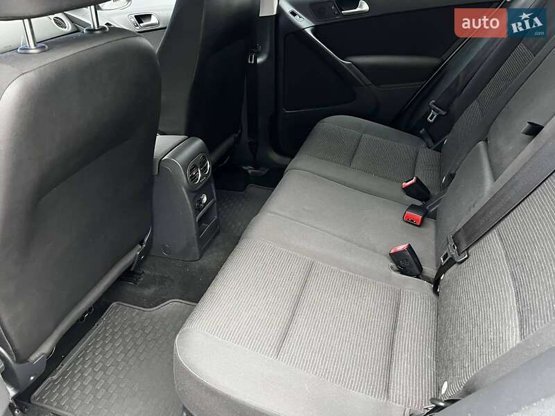 Внедорожник / Кроссовер Volkswagen Tiguan 2012 в Черкассах фото 18 Внедорожник / Кроссовер Volkswagen Tiguan 2012 в Черкассах