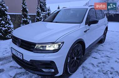 Позашляховик / Кросовер Volkswagen Tiguan 2017 в Івано-Франківську