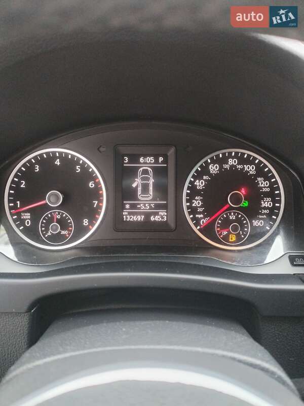 Внедорожник / Кроссовер Volkswagen Tiguan 2016 в Полтаве