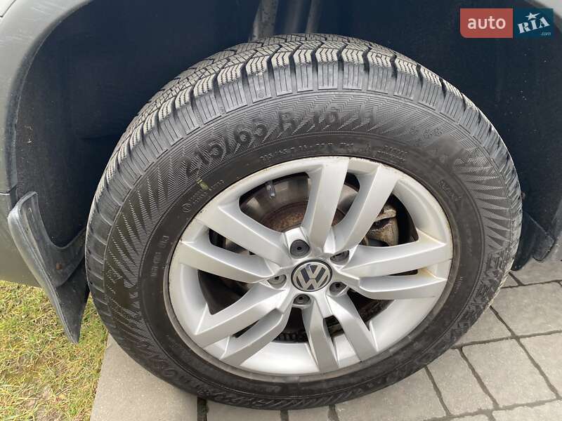 Внедорожник / Кроссовер Volkswagen Tiguan 2014 в Львове