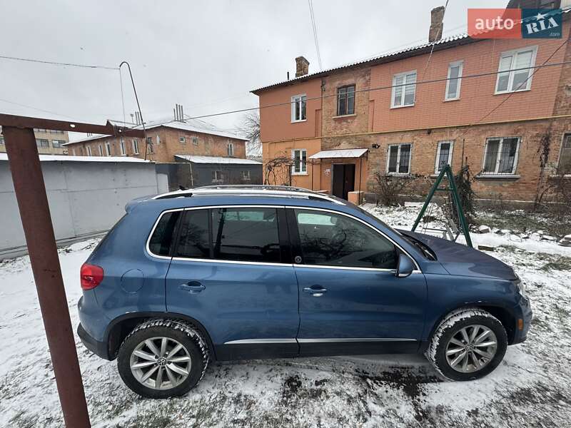 Внедорожник / Кроссовер Volkswagen Tiguan 2016 в Александрие фото 2 Внедорожник / Кроссовер Volkswagen Tiguan 2016 в Александрие