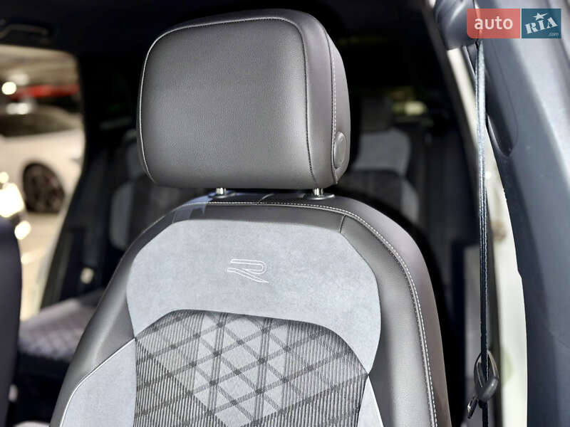 Внедорожник / Кроссовер Volkswagen Tiguan 2023 в Киеве