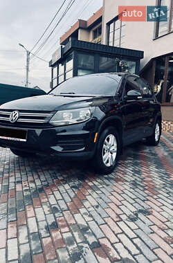 Позашляховик / Кросовер Volkswagen Tiguan 2012 в Тячеві