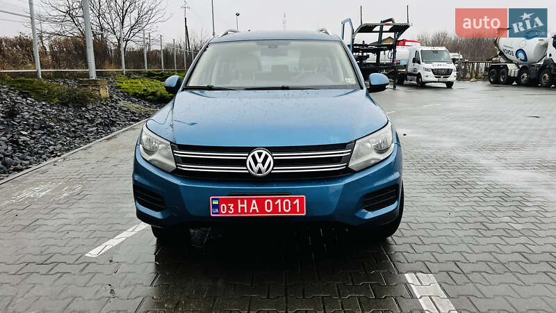 Внедорожник / Кроссовер Volkswagen Tiguan 2017 в Луцке