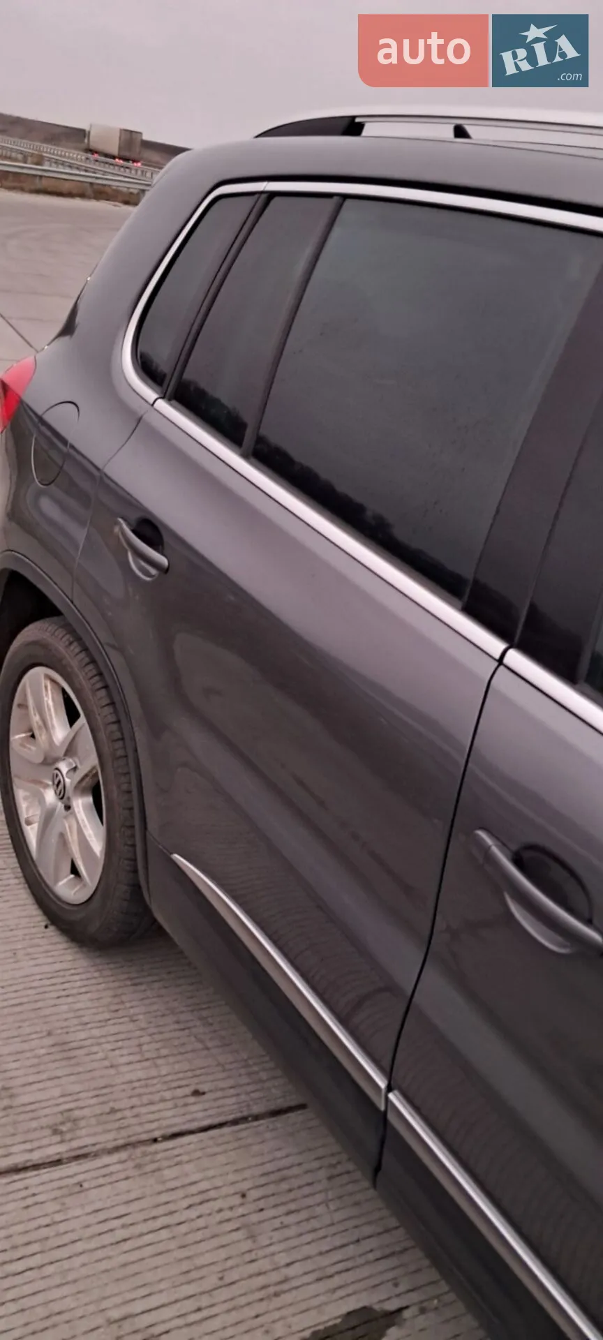 2016 Volkswagen Tiguan - мініатюра 16