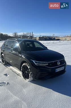 Внедорожник / Кроссовер Volkswagen Tiguan 2022 в Запорожье