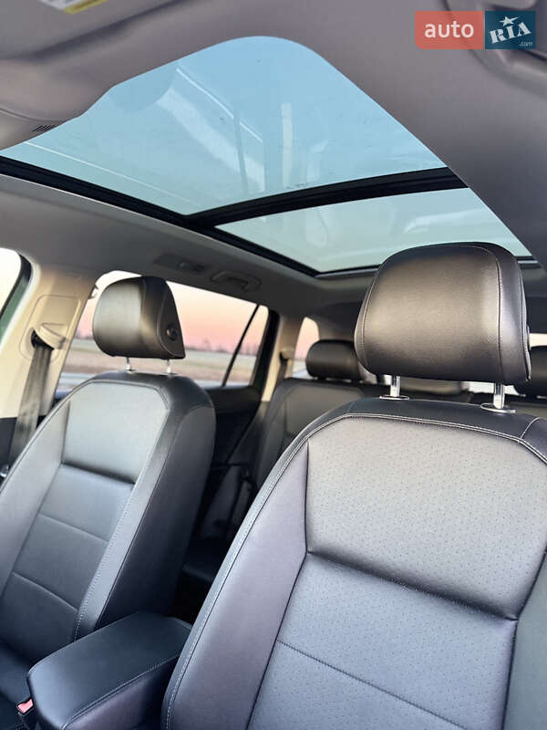 Внедорожник / Кроссовер Volkswagen Tiguan 2018 в Ковеле