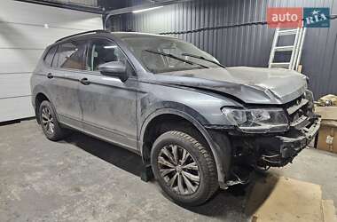 Внедорожник / Кроссовер Volkswagen Tiguan 2019 в Киеве