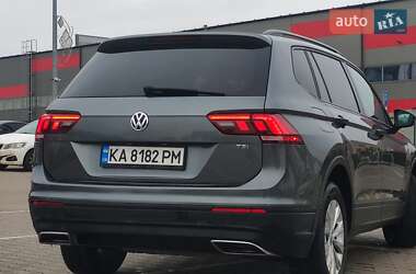 Позашляховик / Кросовер Volkswagen Tiguan 2017 в Києві
