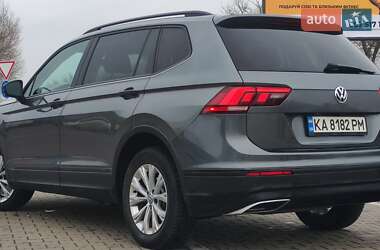 Внедорожник / Кроссовер Volkswagen Tiguan 2017 в Киеве