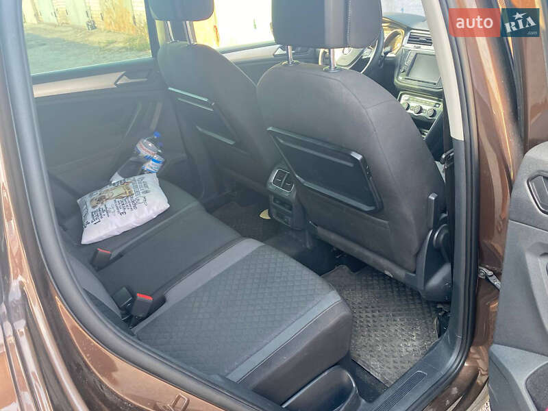 Внедорожник / Кроссовер Volkswagen Tiguan 2017 в Запорожье
