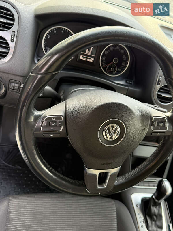 Внедорожник / Кроссовер Volkswagen Tiguan 2015 в Ужгороде фото 10 Внедорожник / Кроссовер Volkswagen Tiguan 2015 в Ужгороде