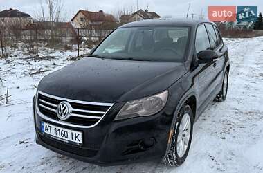 Внедорожник / Кроссовер Volkswagen Tiguan 2010 в Ивано-Франковске