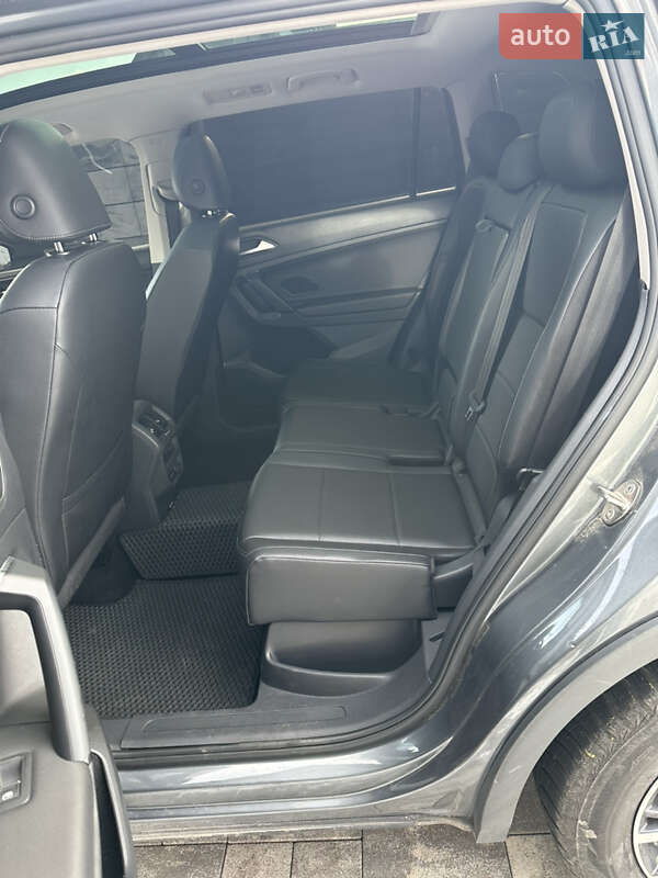 Внедорожник / Кроссовер Volkswagen Tiguan 2019 в Луцке