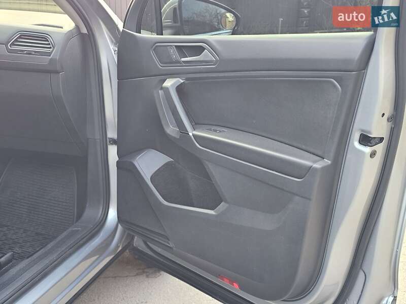 Внедорожник / Кроссовер Volkswagen Tiguan 2020 в Ровно