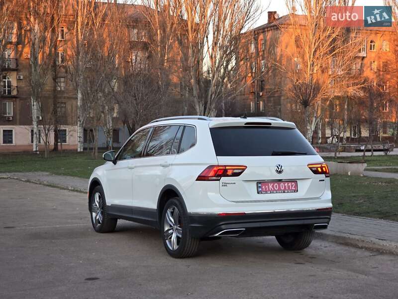 Позашляховик / Кросовер Volkswagen Tiguan 2020 в Кривому Розі фото 13 Позашляховик / Кросовер Volkswagen Tiguan 2020 в Кривому Розі