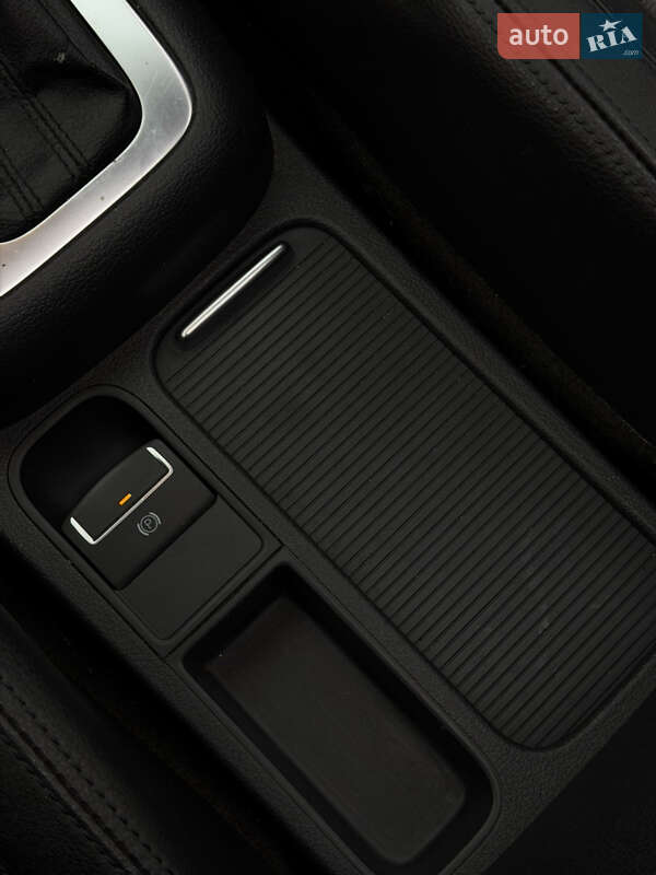 Внедорожник / Кроссовер Volkswagen Tiguan 2012 в Киеве