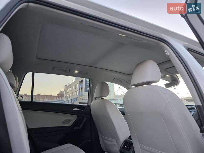 Позашляховик / Кросовер Volkswagen Tiguan 2020 в Кривому Розі фото 32 Позашляховик / Кросовер Volkswagen Tiguan 2020 в Кривому Розі