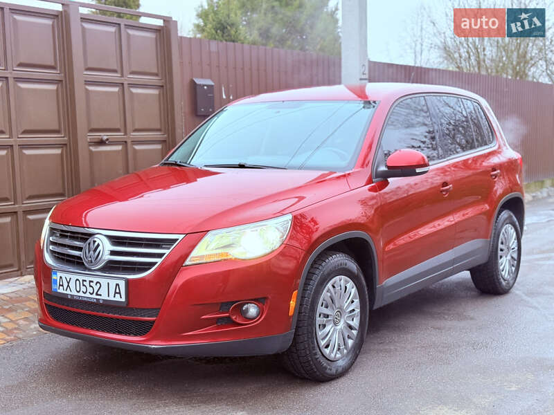 Внедорожник / Кроссовер Volkswagen Tiguan 2010 в Харькове фото 4 Внедорожник / Кроссовер Volkswagen Tiguan 2010 в Харькове