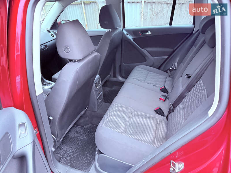 Внедорожник / Кроссовер Volkswagen Tiguan 2010 в Харькове фото 8 Внедорожник / Кроссовер Volkswagen Tiguan 2010 в Харькове