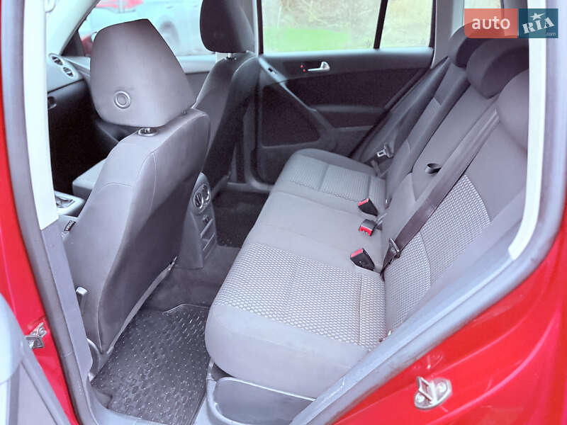 Внедорожник / Кроссовер Volkswagen Tiguan 2010 в Харькове фото 28 Внедорожник / Кроссовер Volkswagen Tiguan 2010 в Харькове