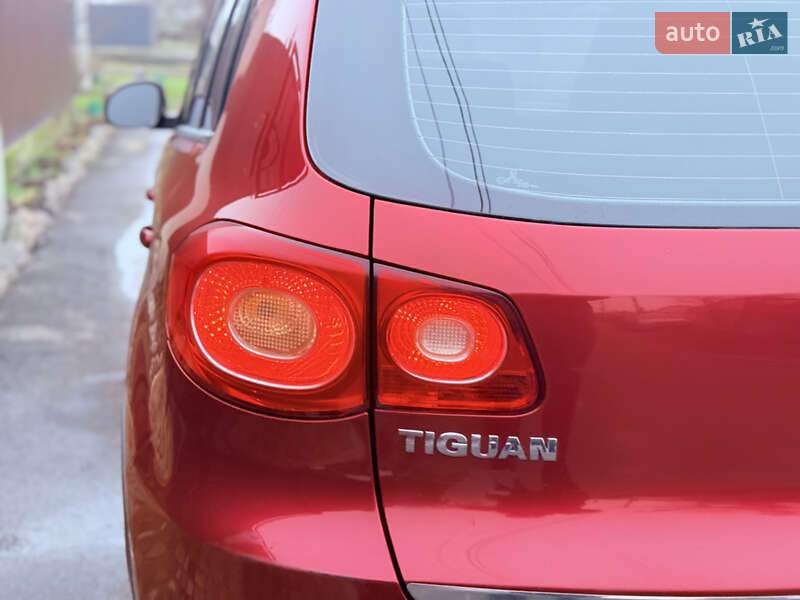 Внедорожник / Кроссовер Volkswagen Tiguan 2010 в Харькове фото 33 Внедорожник / Кроссовер Volkswagen Tiguan 2010 в Харькове