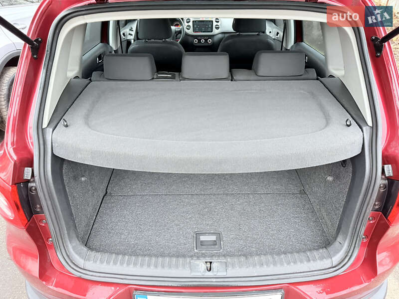 Внедорожник / Кроссовер Volkswagen Tiguan 2010 в Харькове фото 40 Внедорожник / Кроссовер Volkswagen Tiguan 2010 в Харькове