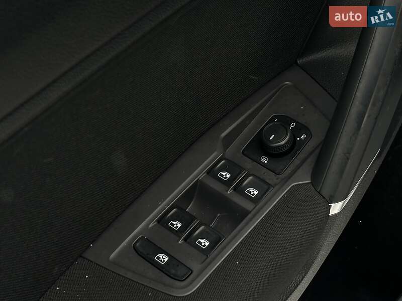 Внедорожник / Кроссовер Volkswagen Tiguan 2017 в Львове фото 35 Внедорожник / Кроссовер Volkswagen Tiguan 2017 в Львове