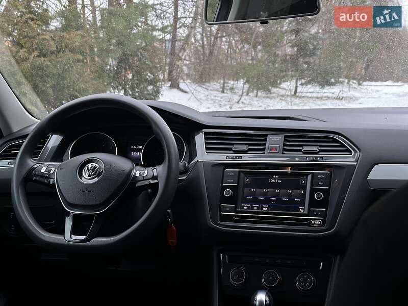 Внедорожник / Кроссовер Volkswagen Tiguan 2017 в Львове фото 44 Внедорожник / Кроссовер Volkswagen Tiguan 2017 в Львове