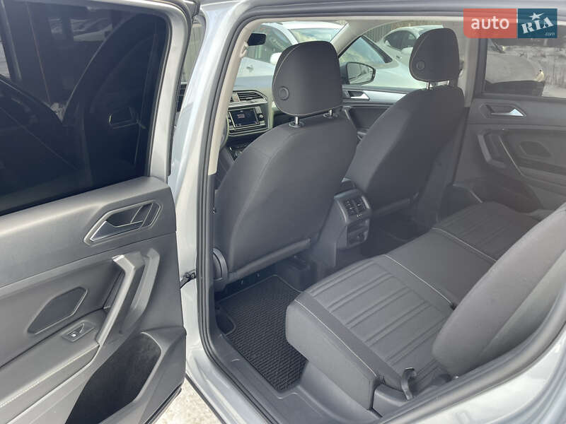 Внедорожник / Кроссовер Volkswagen Tiguan 2023 в Львове