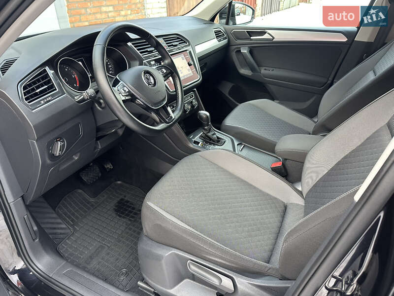 Внедорожник / Кроссовер Volkswagen Tiguan 2018 в Луцке фото 29 Внедорожник / Кроссовер Volkswagen Tiguan 2018 в Луцке