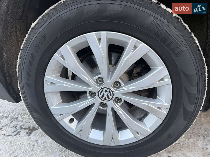 Внедорожник / Кроссовер Volkswagen Tiguan 2018 в Ровно