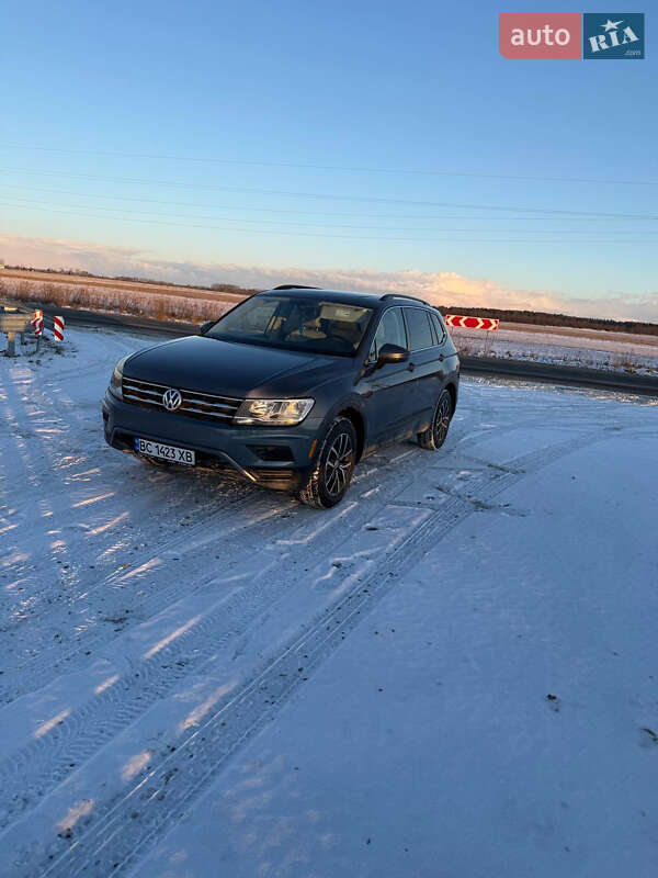 Внедорожник / Кроссовер Volkswagen Tiguan 2019 в Львове фото 3 Внедорожник / Кроссовер Volkswagen Tiguan 2019 в Львове