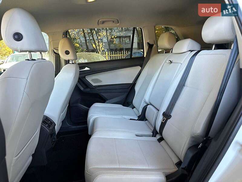 Внедорожник / Кроссовер Volkswagen Tiguan 2019 в Львове фото 5 Внедорожник / Кроссовер Volkswagen Tiguan 2019 в Львове