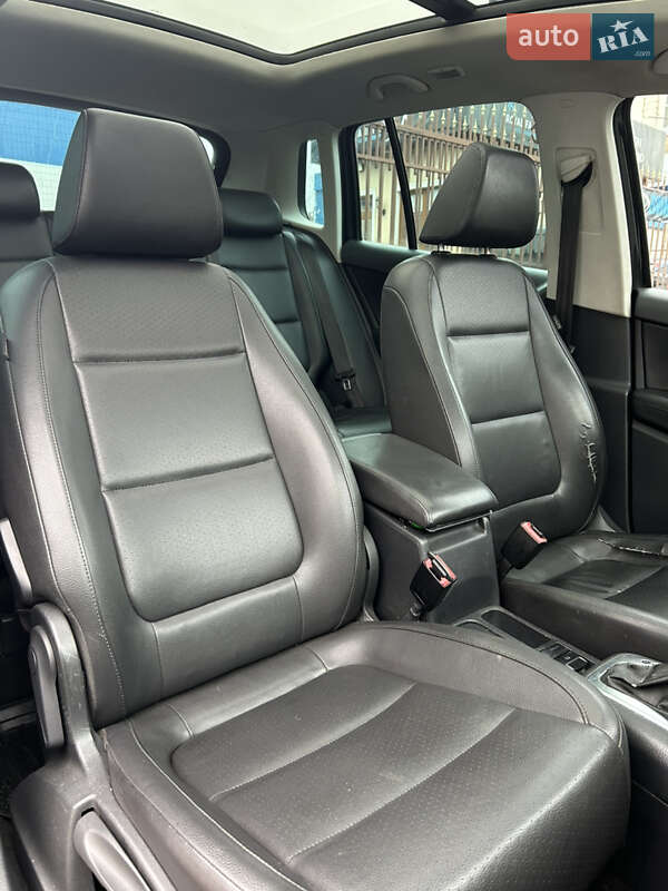 Внедорожник / Кроссовер Volkswagen Tiguan 2009 в Николаеве фото 50 Внедорожник / Кроссовер Volkswagen Tiguan 2009 в Николаеве