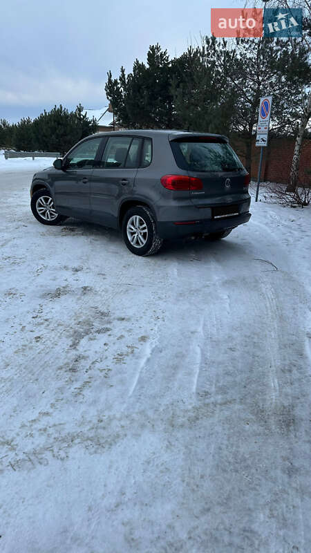 Внедорожник / Кроссовер Volkswagen Tiguan 2014 в Львове фото 5 Внедорожник / Кроссовер Volkswagen Tiguan 2014 в Львове