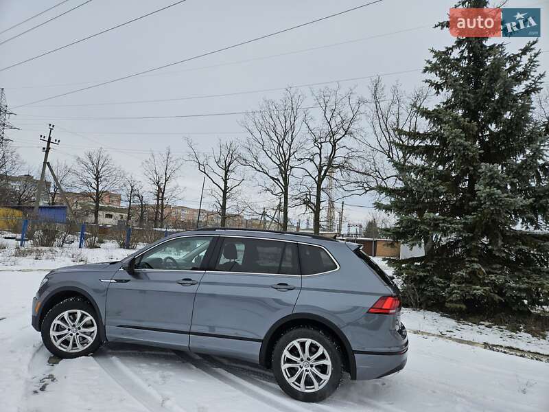 Внедорожник / Кроссовер Volkswagen Tiguan 2019 в Кропивницком фото 4 Внедорожник / Кроссовер Volkswagen Tiguan 2019 в Кропивницком