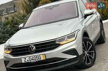 Внедорожник / Кроссовер Volkswagen Tiguan 2021 в Ивано-Франковске