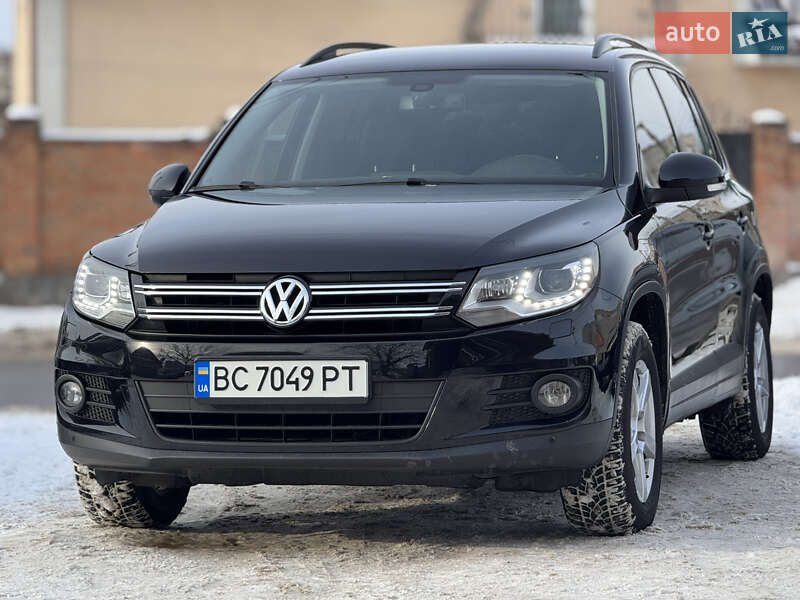 Внедорожник / Кроссовер Volkswagen Tiguan 2016 в Бердичеве