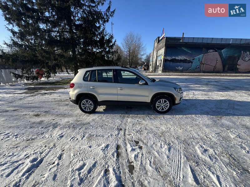 Внедорожник / Кроссовер Volkswagen Tiguan 2015 в Луцке фото 13 Внедорожник / Кроссовер Volkswagen Tiguan 2015 в Луцке