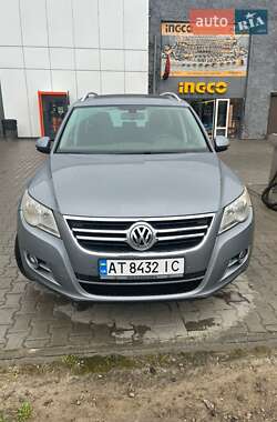 Позашляховик / Кросовер Volkswagen Tiguan 2008 в Чернівцях