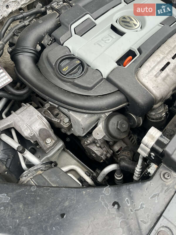 Позашляховик / Кросовер Volkswagen Tiguan 2008 в Чернівцях фото 14 Позашляховик / Кросовер Volkswagen Tiguan 2008 в Чернівцях