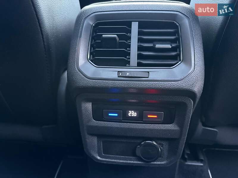 Позашляховик / Кросовер Volkswagen Tiguan 2020 в Львові